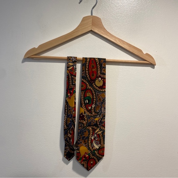 Lot of 2 Vintage Looney Tunes Polyester Mens Tie Mens 55”-56” Long 3.75” Wide - Picture 2 of 9